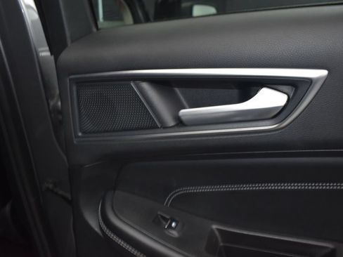 Used 2024 Ford Edge Titanium AWD/4WD image 28