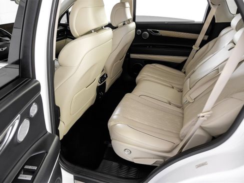 Used 2022 Genesis GV80 3.5T w/ Advanced Package 06 image 40