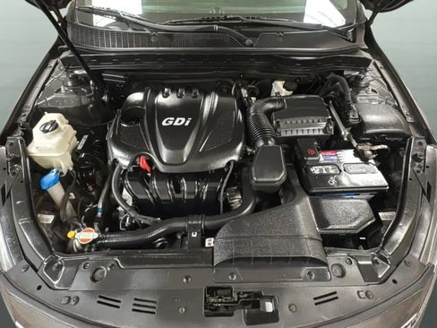 Used 2011 Kia Optima EX FWD image 18