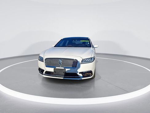 Used 2019 Lincoln Continental Reserve image 5