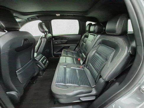 Used 2024 Lincoln Nautilus Reserve w/ Equipment Group 202A AWD/4WD image 22