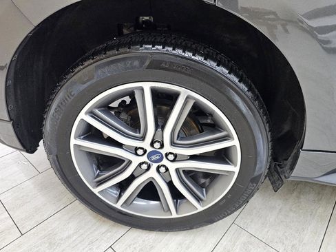 Used 2019 Ford Edge Titanium w/ Equipment Group 301A image 43