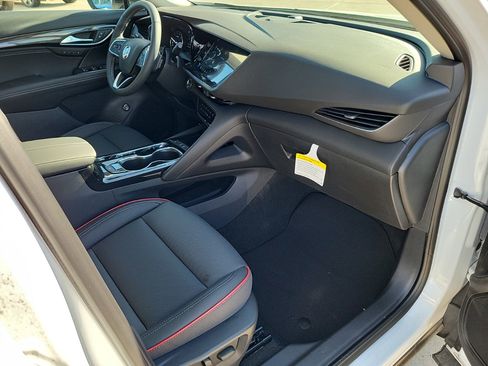 Used 2023 Buick Envision Essence w/ Sport Touring Package image 9