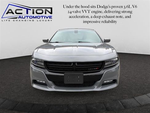 Used 2018 Dodge Charger GT image 3