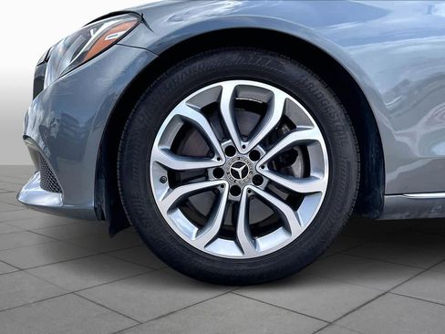 Used 2018 Mercedes-Benz C 300 Sedan image 9