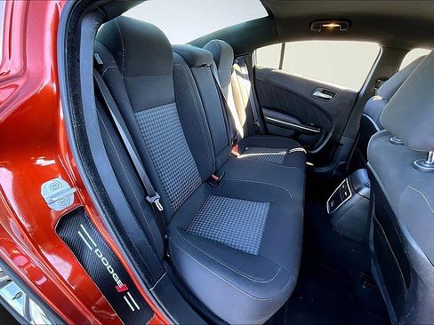 Used 2022 Dodge Challenger GT image 28