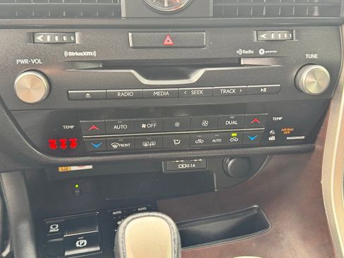 Used 2022 Lexus RX 350 FWD w/ Premium Package image 31