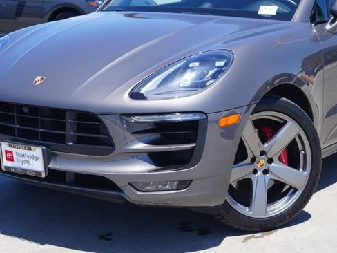 Used 2018 Porsche Macan GTS AWD/4WD image 5