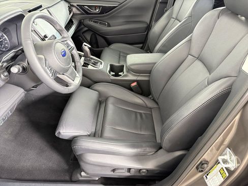 Used 2024 Subaru Outback Limited w/ Popular Package #2 AWD/4WD image 7