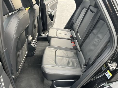 Used 2021 Audi Q3 2.0T Premium Plus w/ Premium Plus Package image 29