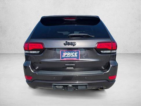 Used 2021 Jeep Grand Cherokee Laredo X AWD/4WD image 7