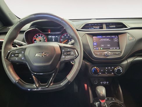 Used 2023 Chevrolet TrailBlazer RS image 13