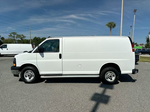 Certified 2024 GMC Savana 2500 w/ Driver Convenience Package image 6