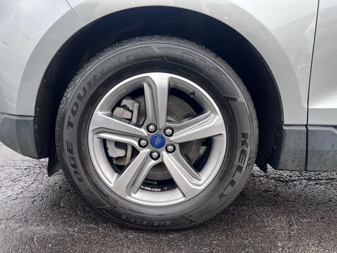 Used 2022 Ford Edge SEL w/ Convenience Package image 18