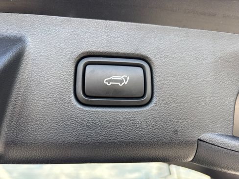 Used 2023 Hyundai Tucson SEL AWD/4WD image 16