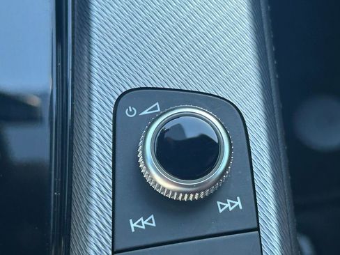 Used 2023 Audi A4 2.0T Premium Plus w/ Premium Plus Package image 49