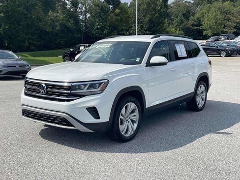Certified 2023 Volkswagen Atlas SE FWD image 5