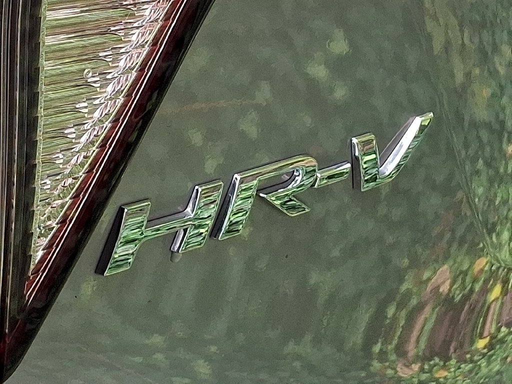 Used 2019 Honda HR-V LX image 4