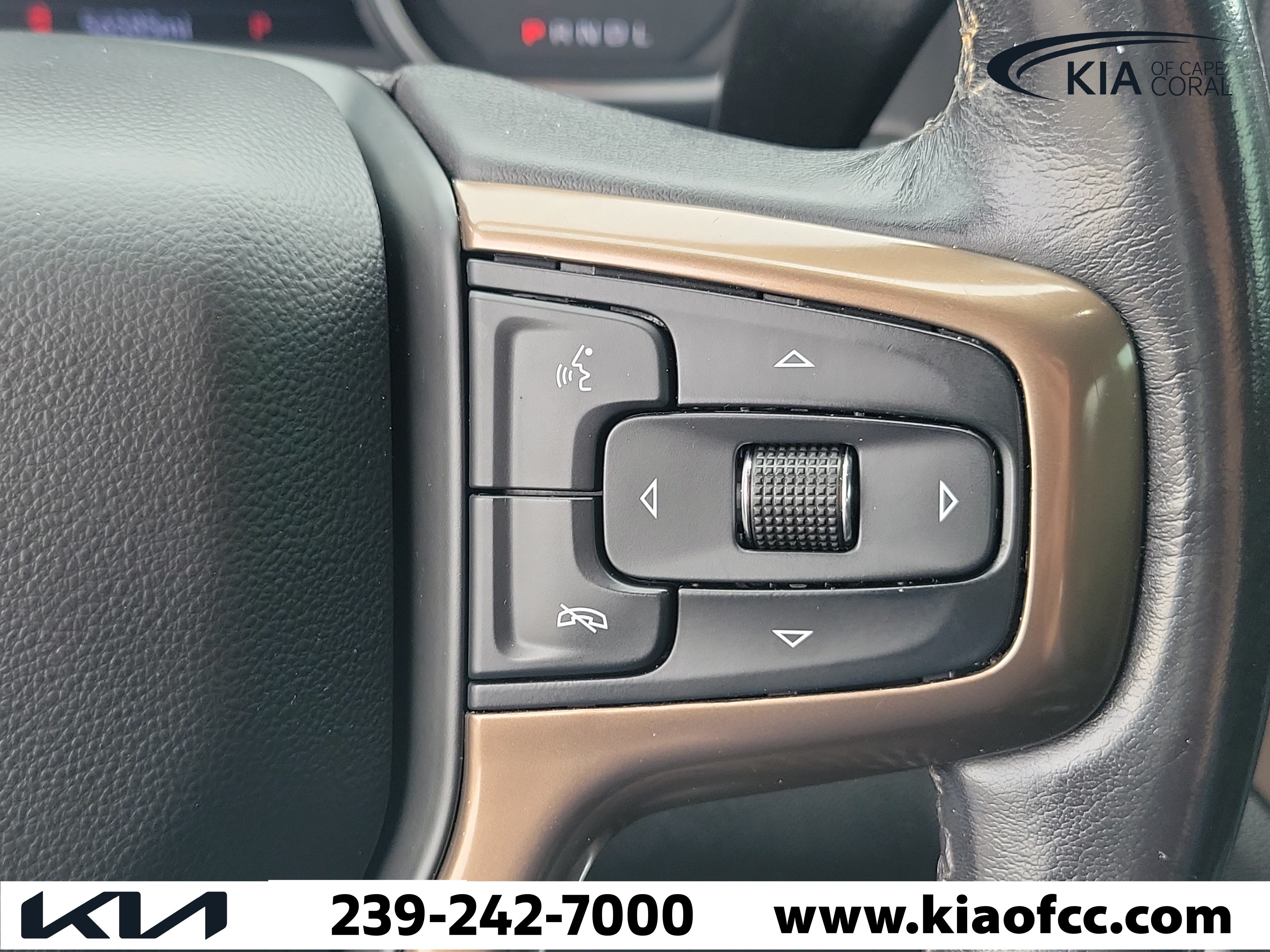 Used 2022 Chevrolet Silverado 1500 High Country w/ Z71 Off-Road Package AWD/4WD image 24