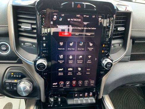 Used 2019 RAM 1500 Laramie AWD/4WD image 30