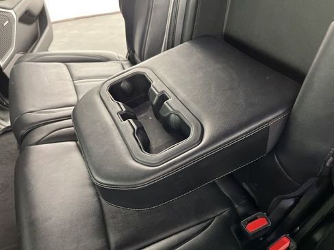 Used 2024 Jeep Wagoneer Series II w/ Flexible Seating Group image 43