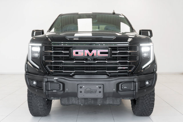 Used 2023 GMC Sierra 1500 AT4X w/ AT4X AEV Edition AWD/4WD image 32
