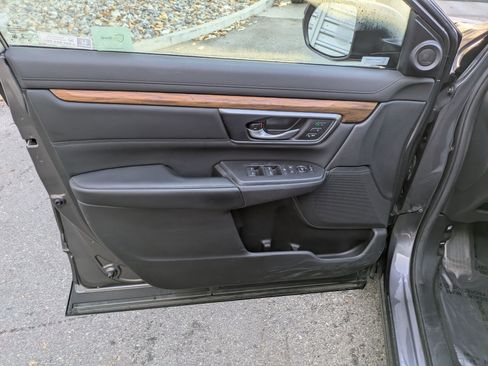 Used 2020 Honda CR-V EX-L image 12