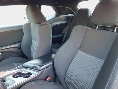 Certified 2023 Dodge Challenger GT image 11