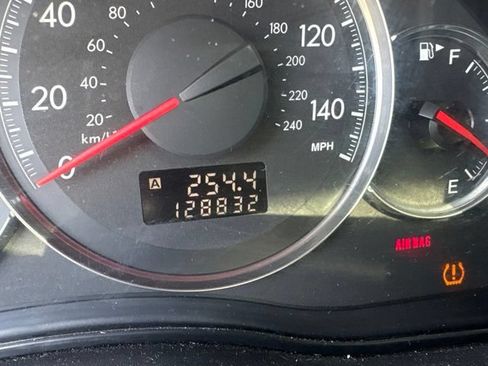 Used 2009 Subaru Legacy 2.5i Special Edition AWD/4WD image 12