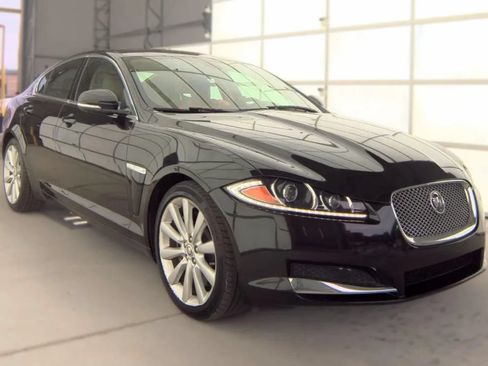 Used 2013 Jaguar XF 3.0 AWD/4WD image 2