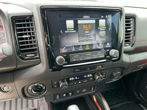 Used 2023 Nissan Frontier PRO-4X w/ Pro-4X Premium Package AWD/4WD image 15