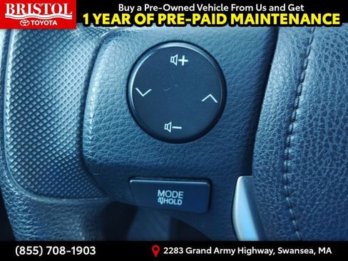 Used 2017 Toyota Corolla LE image 27