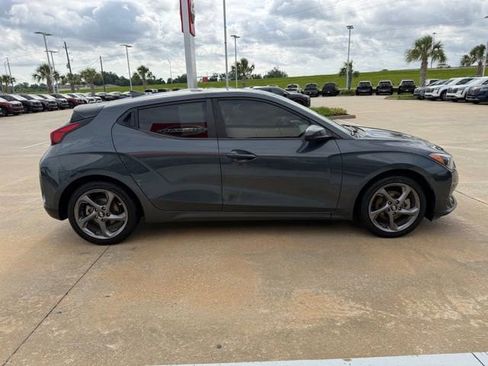 Used 2019 Hyundai Veloster 2.0 FWD image 6