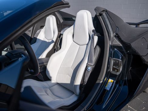 Used 2025 Chevrolet Corvette E-Ray image 18