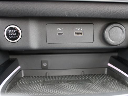 Certified 2023 Nissan Rogue Platinum image 18