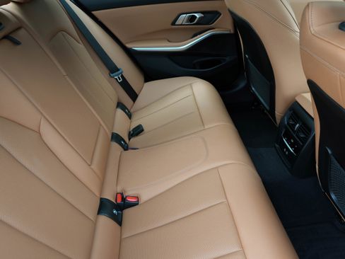 Certified 2023 BMW 330i xDrive Sedan w/ Premium Package image 37