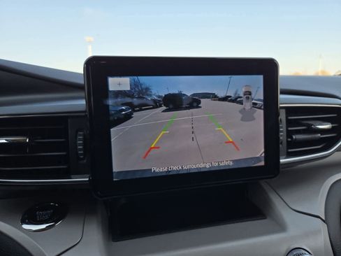 Used 2023 Ford Explorer XLT w/ Equipment Group 202A image 26