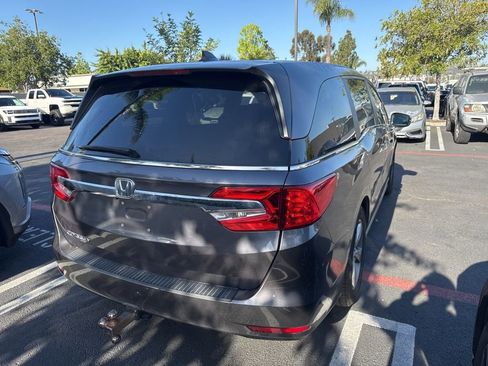 Used 2020 Honda Odyssey EX-L image 3