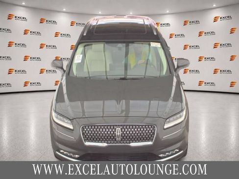Used 2022 Lincoln Nautilus Black Label w/ Class II Trailer Tow Package AWD/4WD image 7