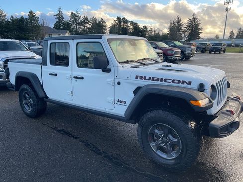 Used 2020 Jeep Gladiator Rubicon image 3