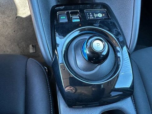 Used 2024 Nissan Leaf SV Plus image 19