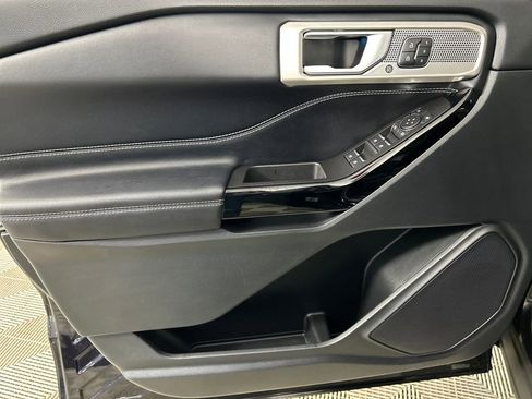 Used 2022 Ford Explorer ST w/ Equipment Group 401A image 10