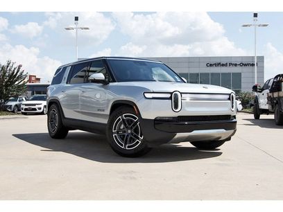 Used 2026 Rivian R1S Adventure