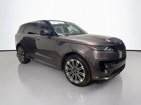 Used 2024 Land Rover Range Rover Sport Dynamic SE AWD/4WD image 7
