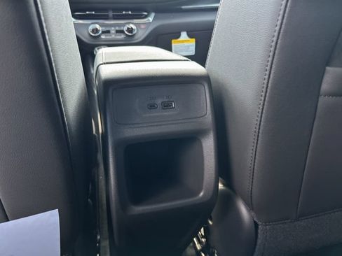 New 2026 Buick Envista Sport Touring w/ Convenience I Package FWD image 23