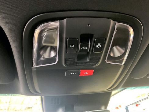 Used 2022 Kia Stinger GT2 image 35