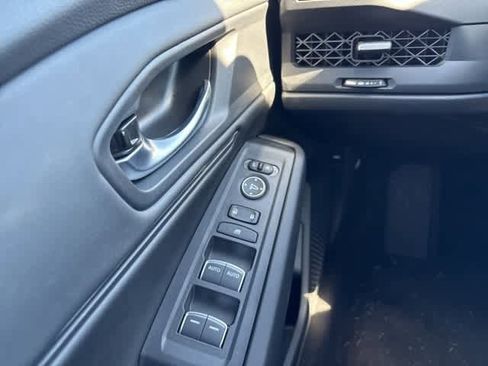 Certified 2025 Honda Accord SE image 21