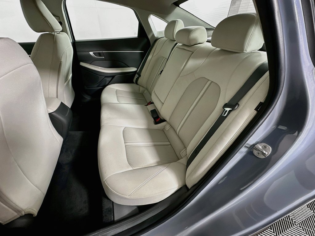 Used 2025 Hyundai Sonata SEL FWD image 23