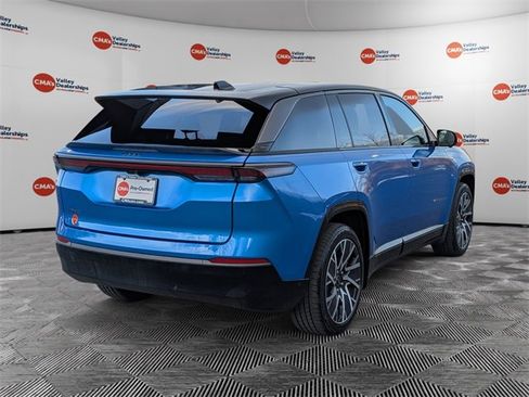 Used 2025 Jeep Wagoneer S Limited image 5