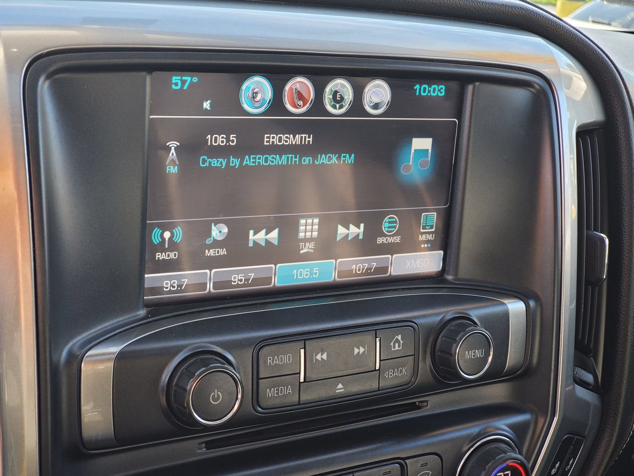 Used 2017 Chevrolet Silverado 1500 LTZ w/ Sport Package AWD/4WD image 23